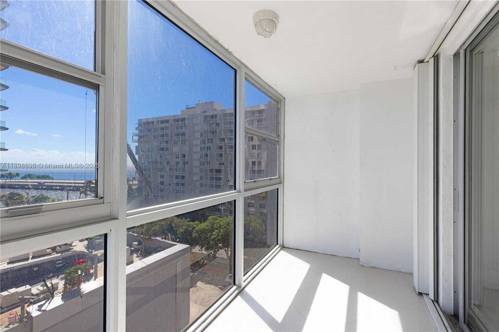 Small Image of 145 SOUTH EAST 25TH RD #803, Miami Number 25