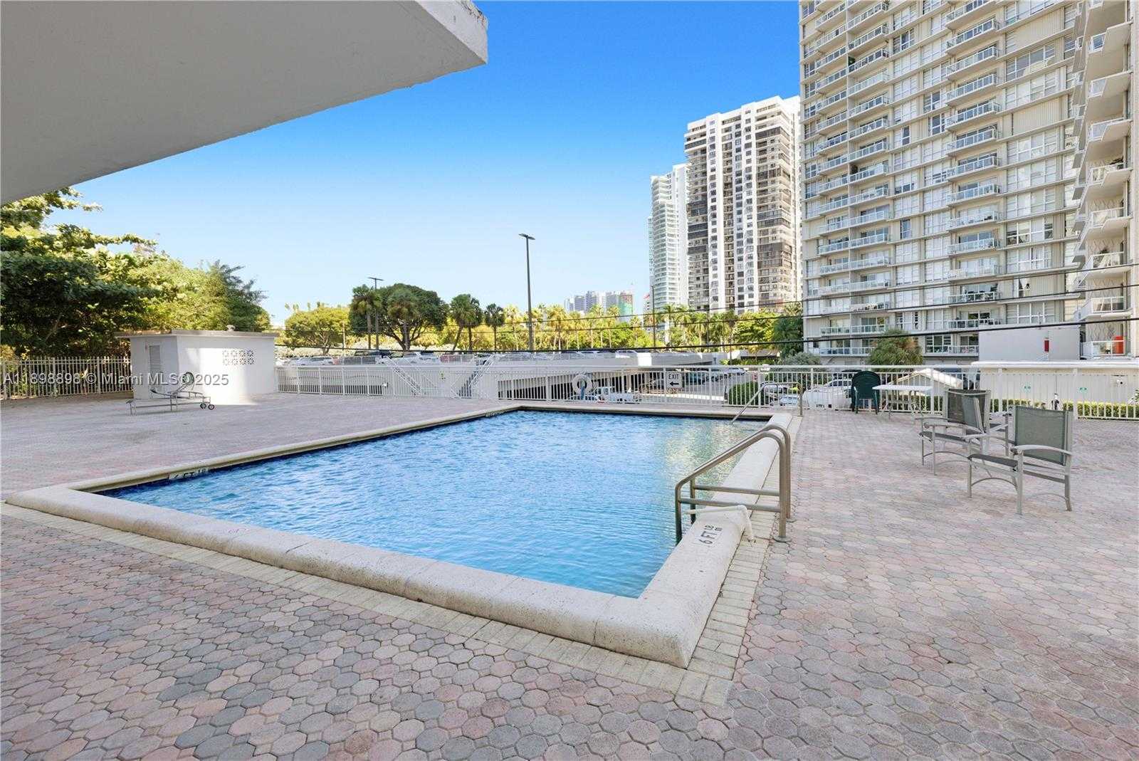 Small Image of 145 SOUTH EAST 25TH RD #803, Miami Number 39