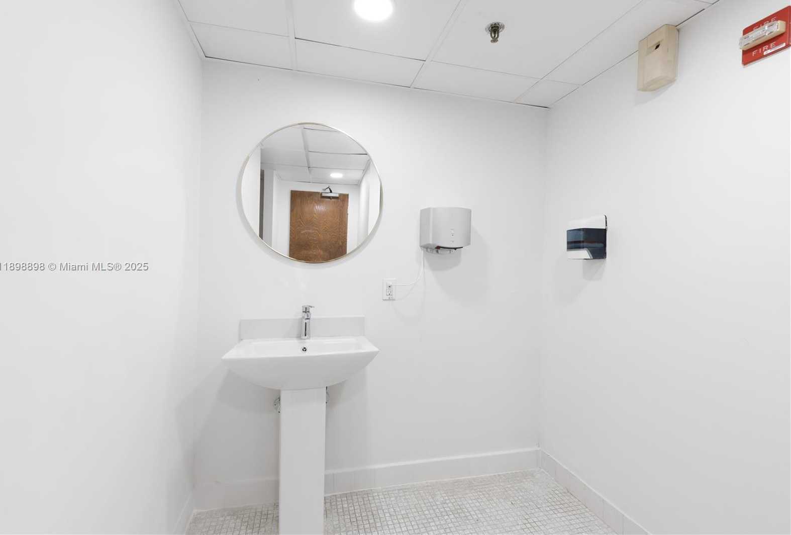 Small Image of 145 SOUTH EAST 25TH RD #803, Miami Number 42