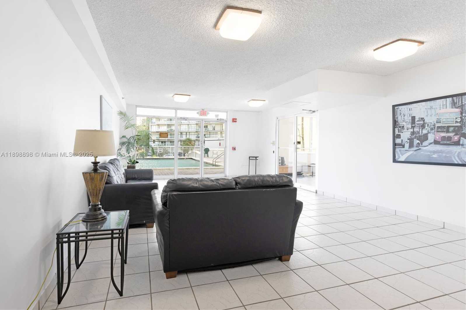 Small Image of 145 SOUTH EAST 25TH RD #803, Miami Number 5