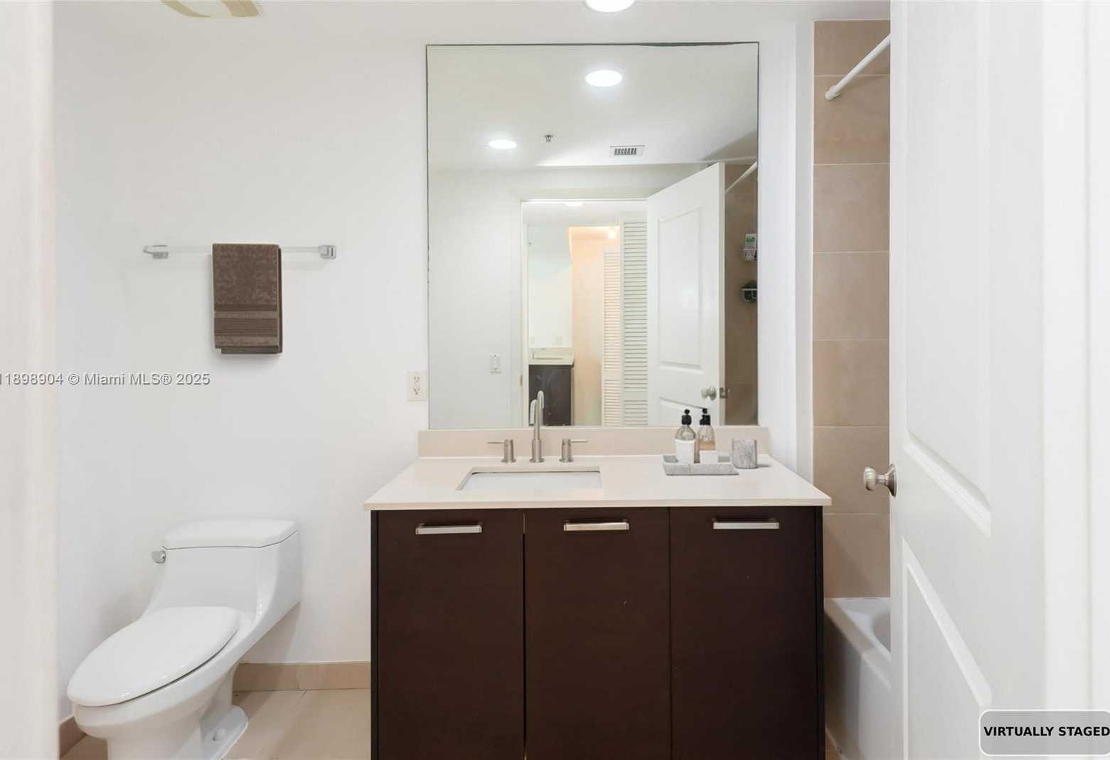 Small Image of 333 NORTH EAST 24TH ST #611, Miami Number 16