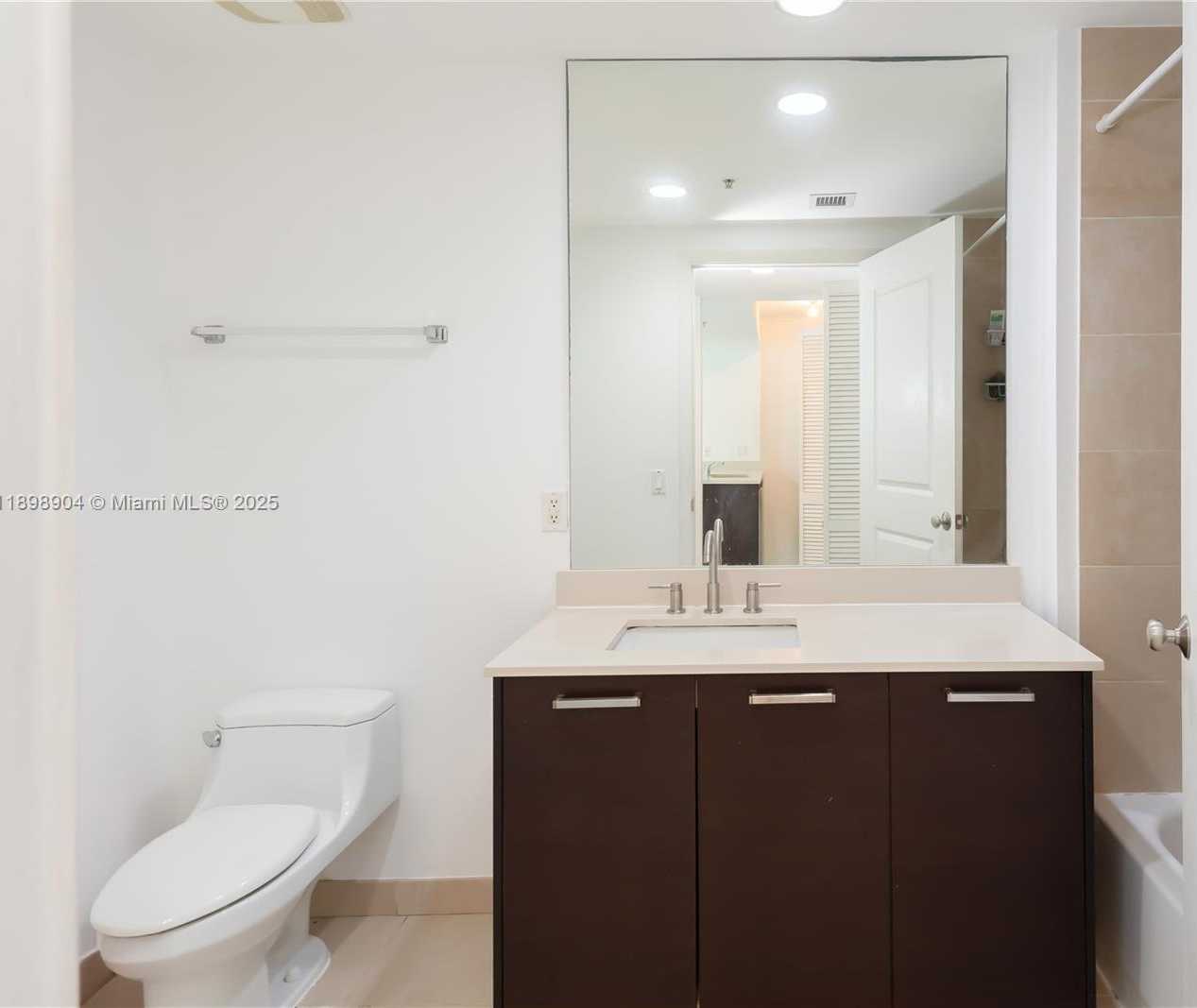 Small Image of 333 NORTH EAST 24TH ST #611, Miami Number 17