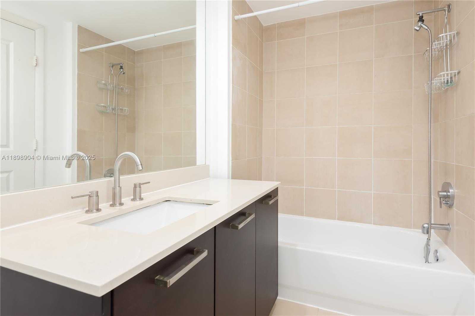 Small Image of 333 NORTH EAST 24TH ST #611, Miami Number 18