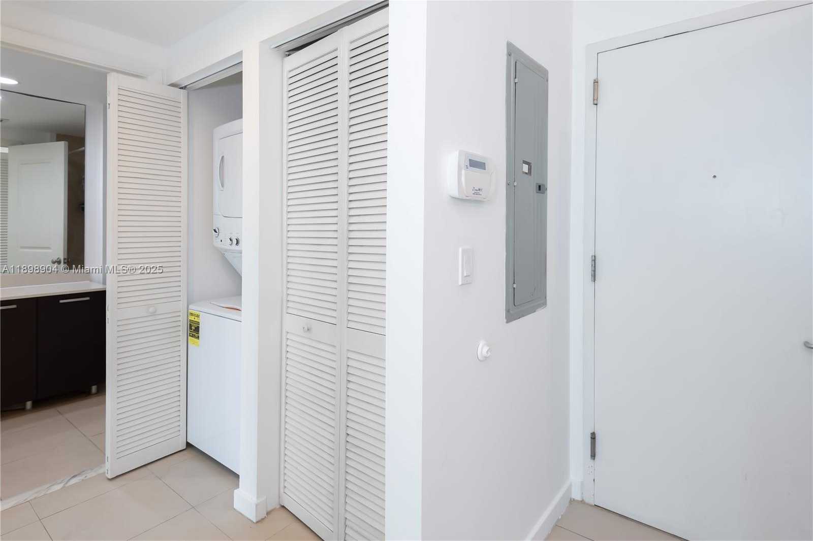 Small Image of 333 NORTH EAST 24TH ST #611, Miami Number 27