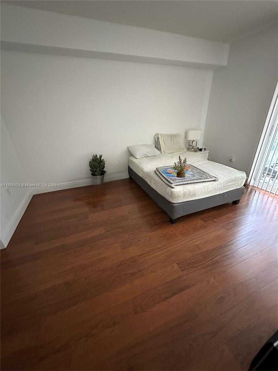 Small Image of 5077 NORTH WEST 7TH ST #514, Miami Number 3