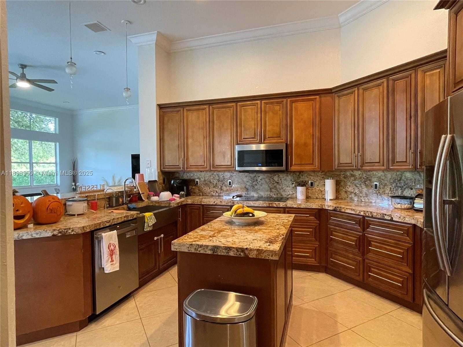 Small Image of 15001 SOUTH WEST 33RD ST, Davie Number 6