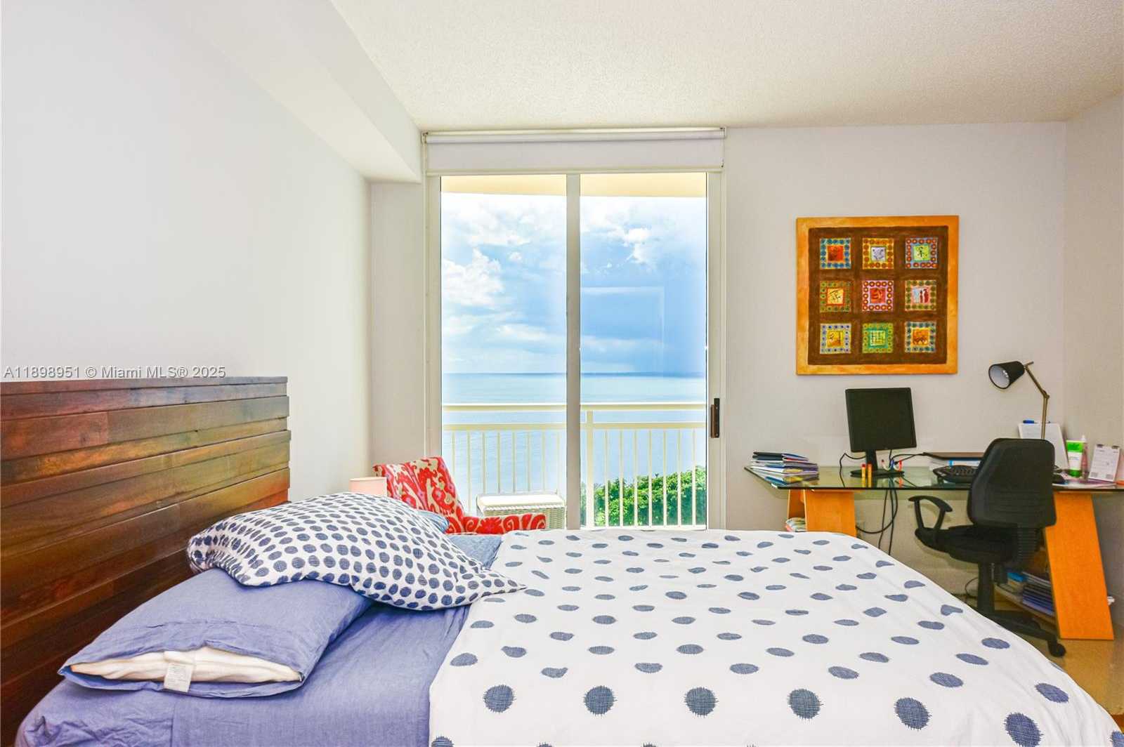 Small Image of 2475 BRICKELL AVE #1608, Miami Number 23