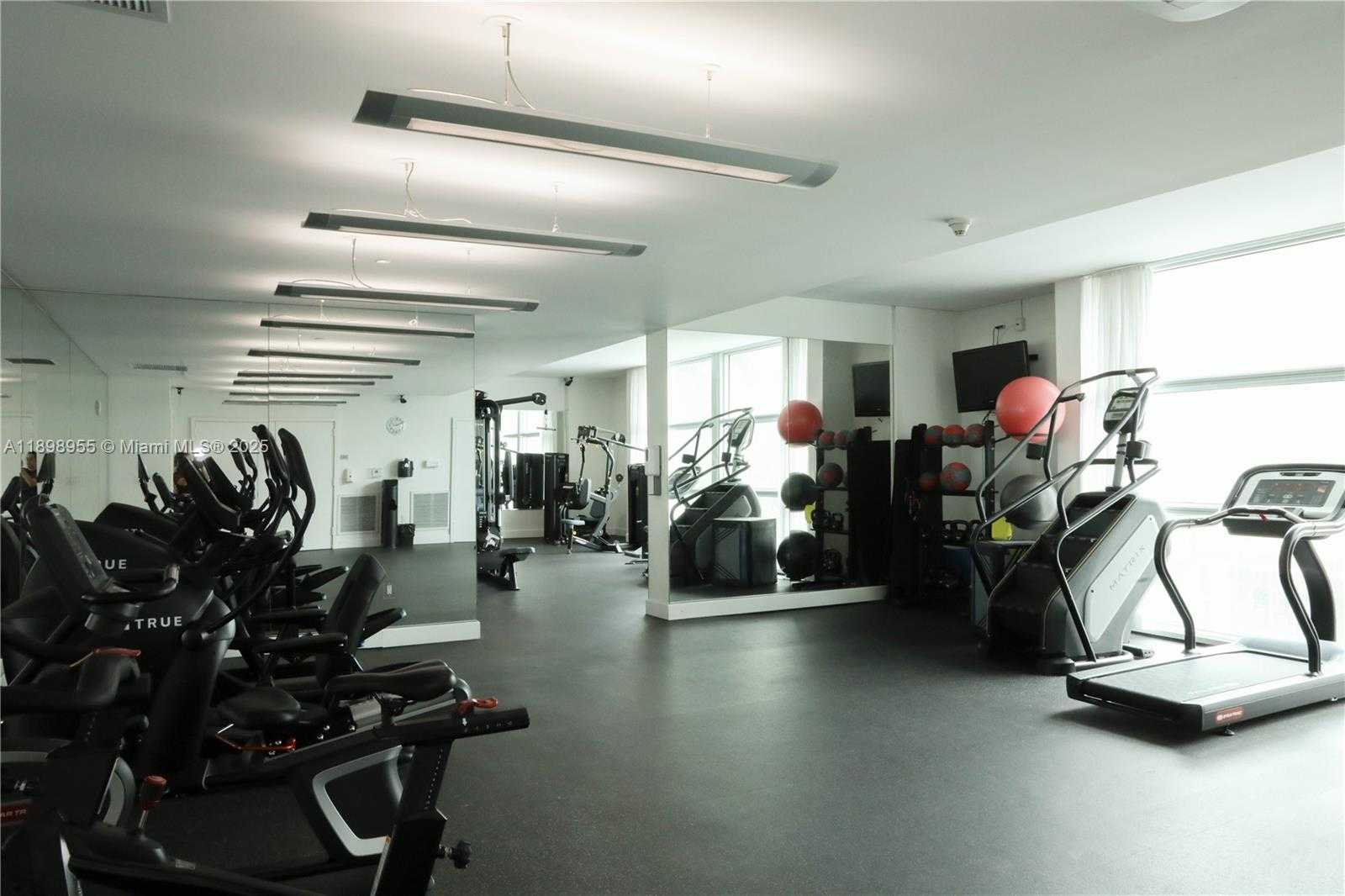 Small Image of 350 NORTH EAST 24TH ST #406, Miami Number 20