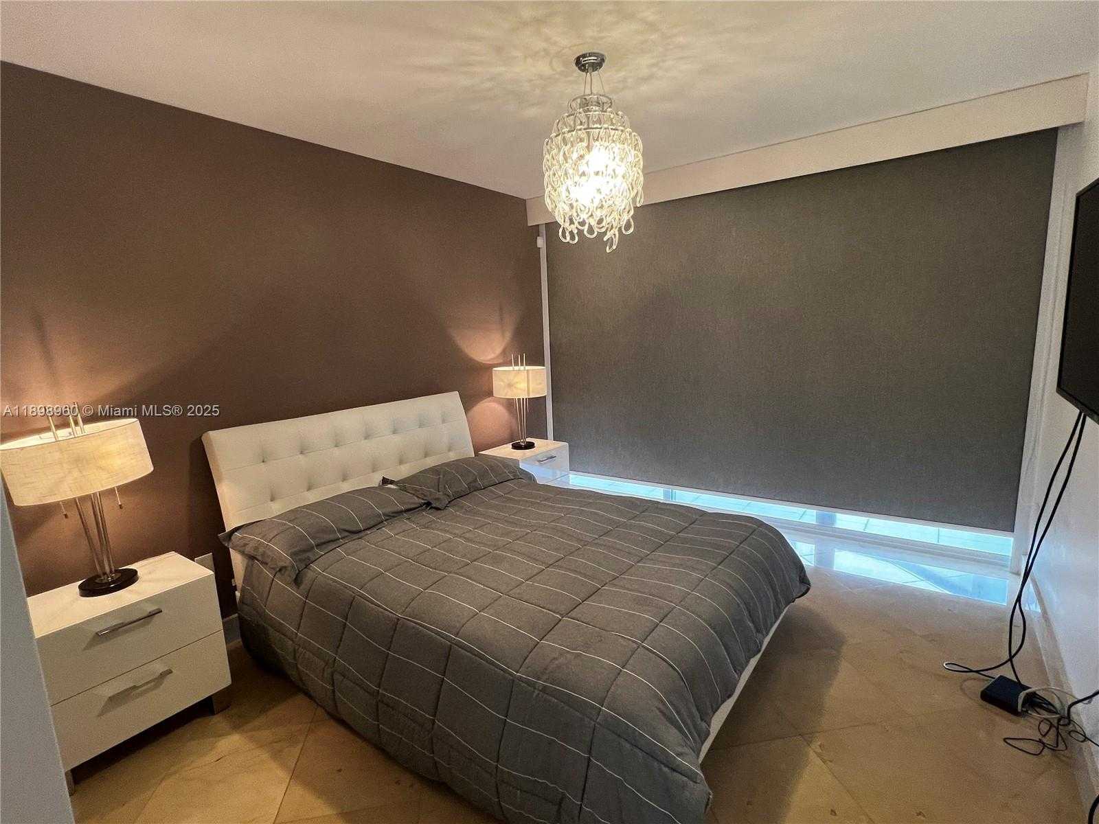 Small Image of 18671 COLLINS AVE #402, Sunny Isles Beach Number 15