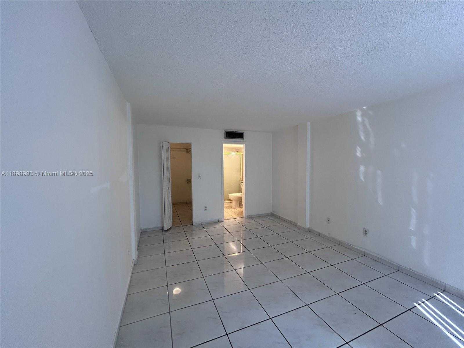 Small Image of 14501 NORTH KENDALL DR #408H, Miami Number 8
