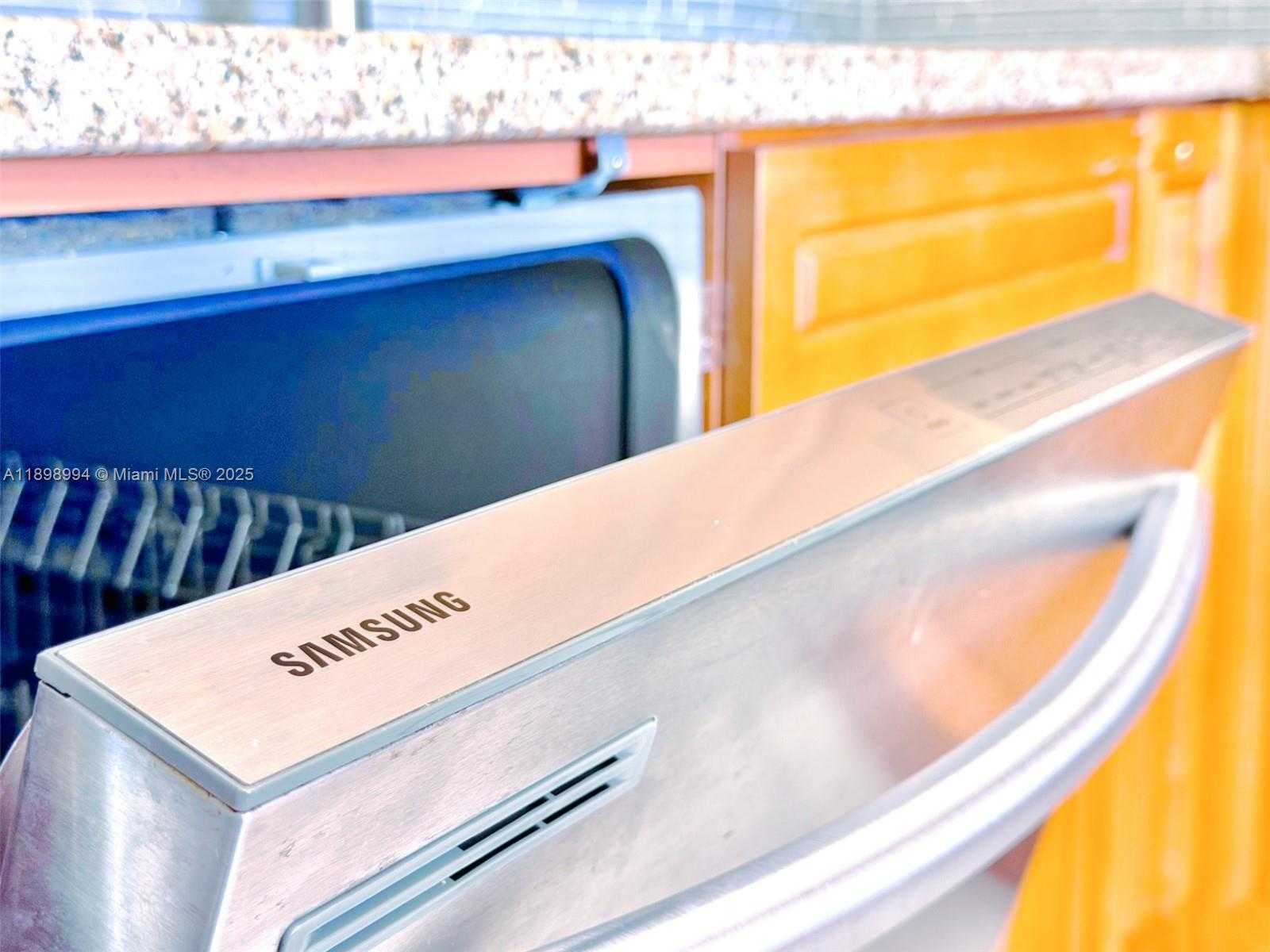 Imagen de Pequeño Objeto