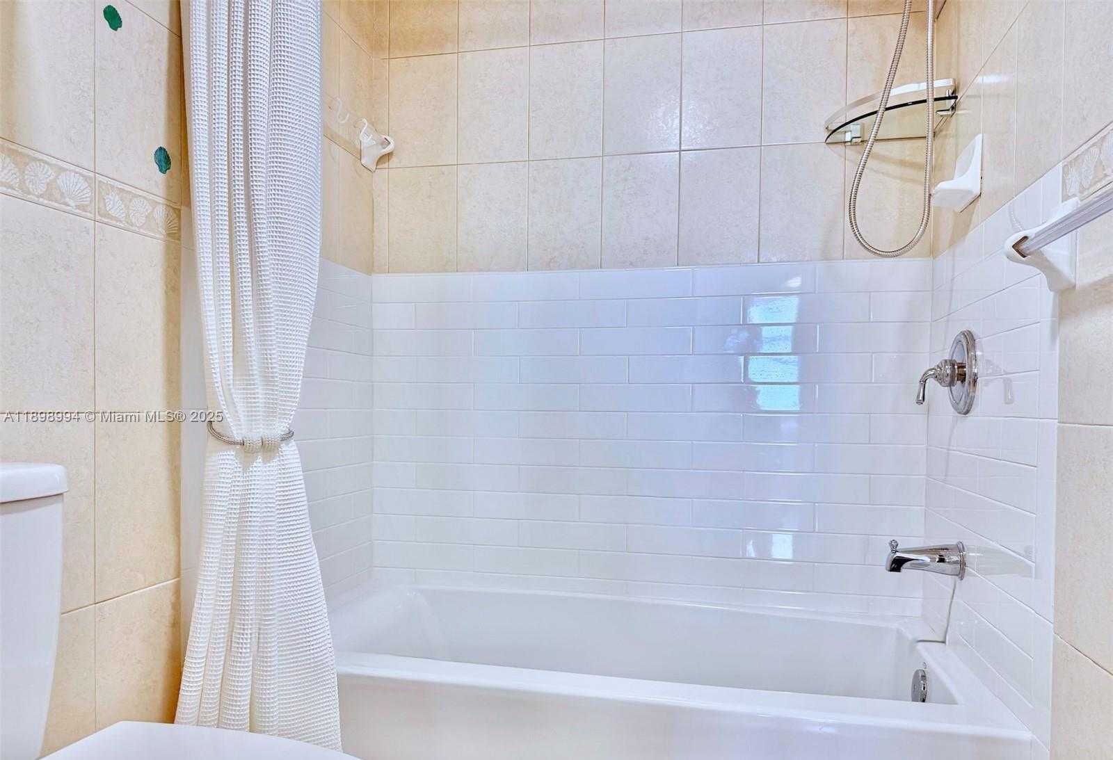 Imagen de Pequeño Objeto