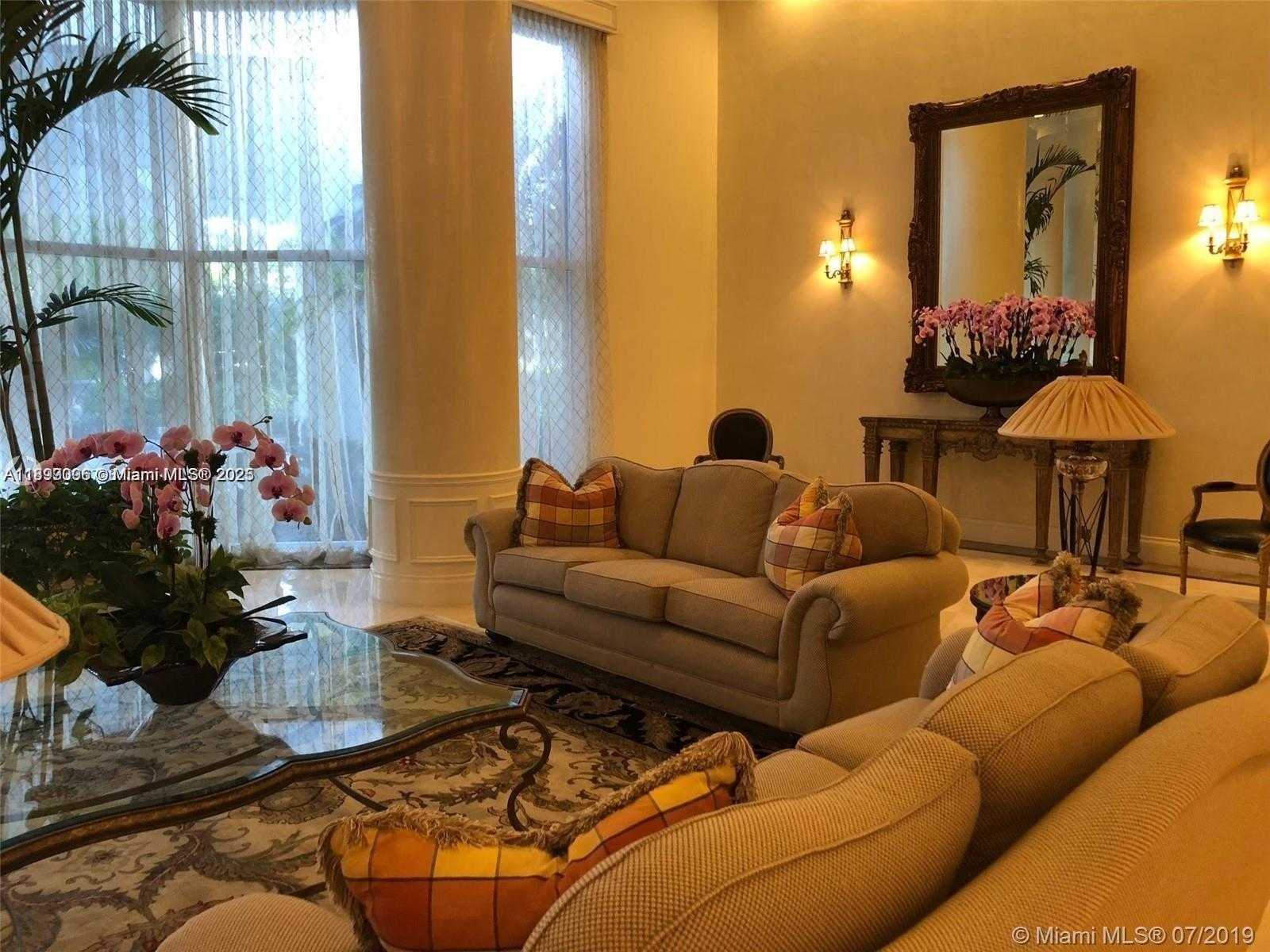 Small Image of 3530 MYSTIC POINTE DR #1008, Aventura Number 22