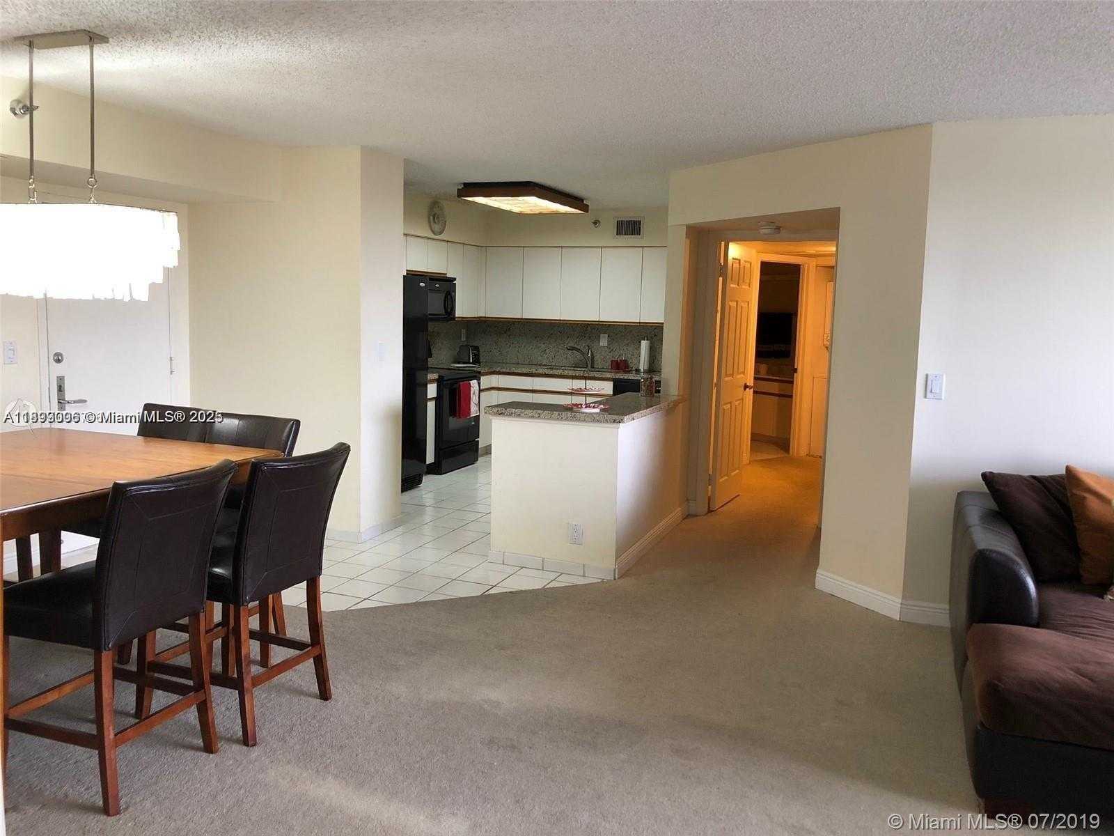 Small Image of 3530 MYSTIC POINTE DR #1008, Aventura Number 7