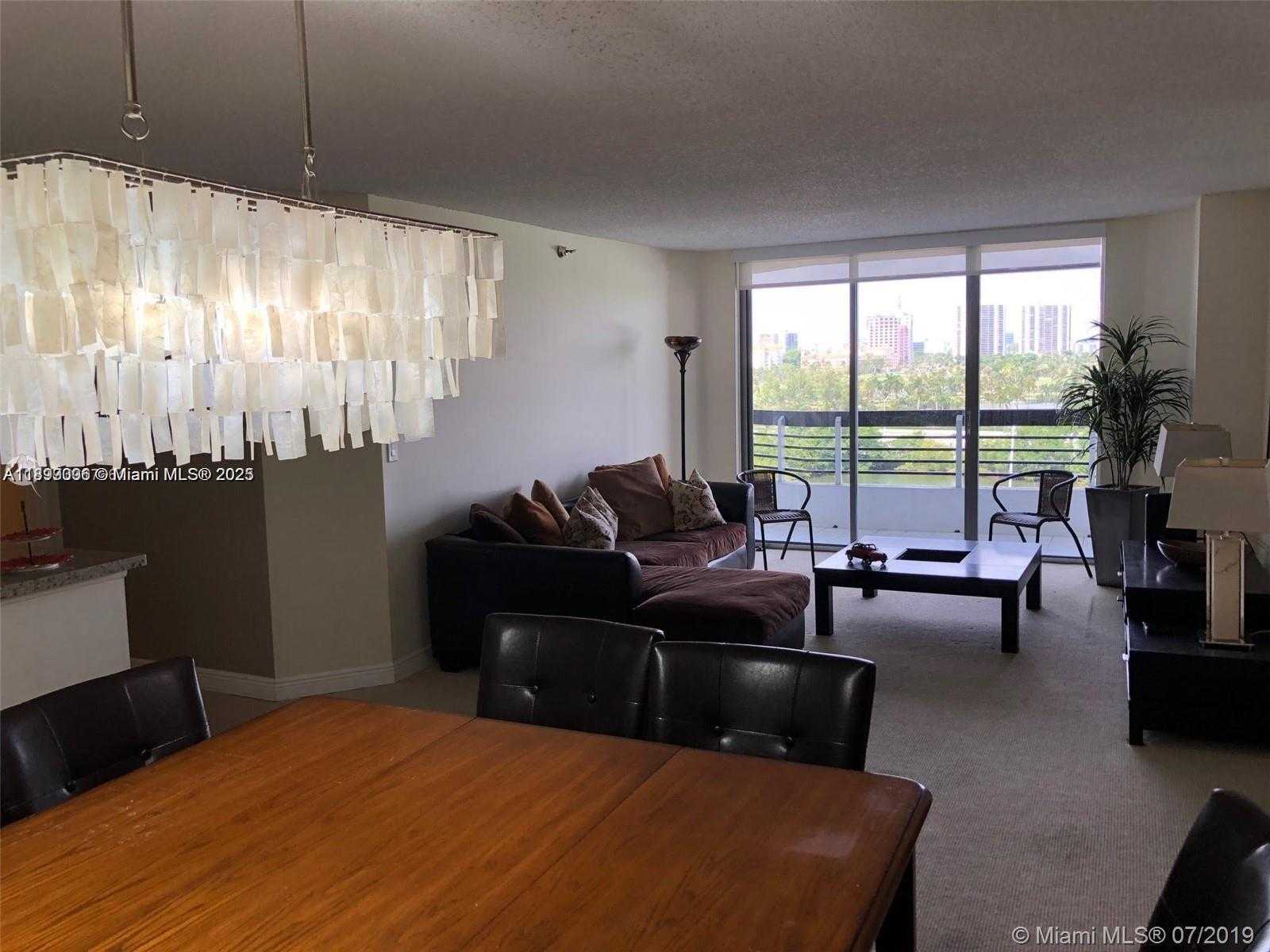 Small Image of 3530 MYSTIC POINTE DR #1008, Aventura Number 8