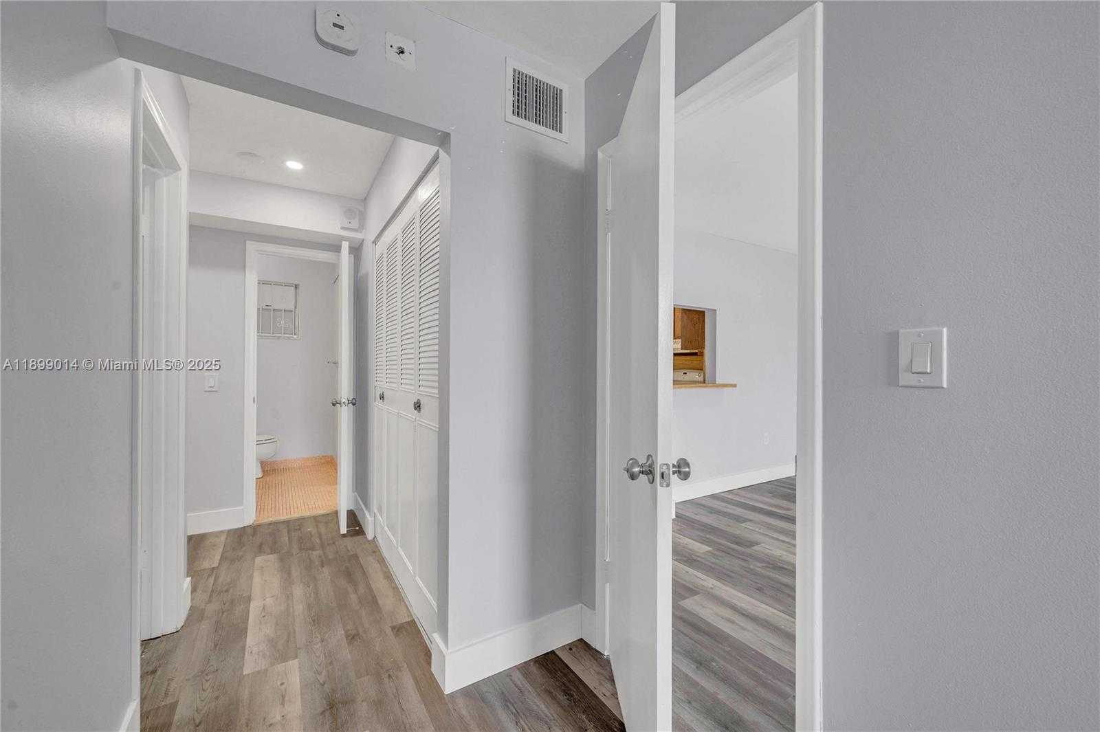 Small Image of 16750 NORTH EAST 10TH AVE #329, North Miami Beach Number 11