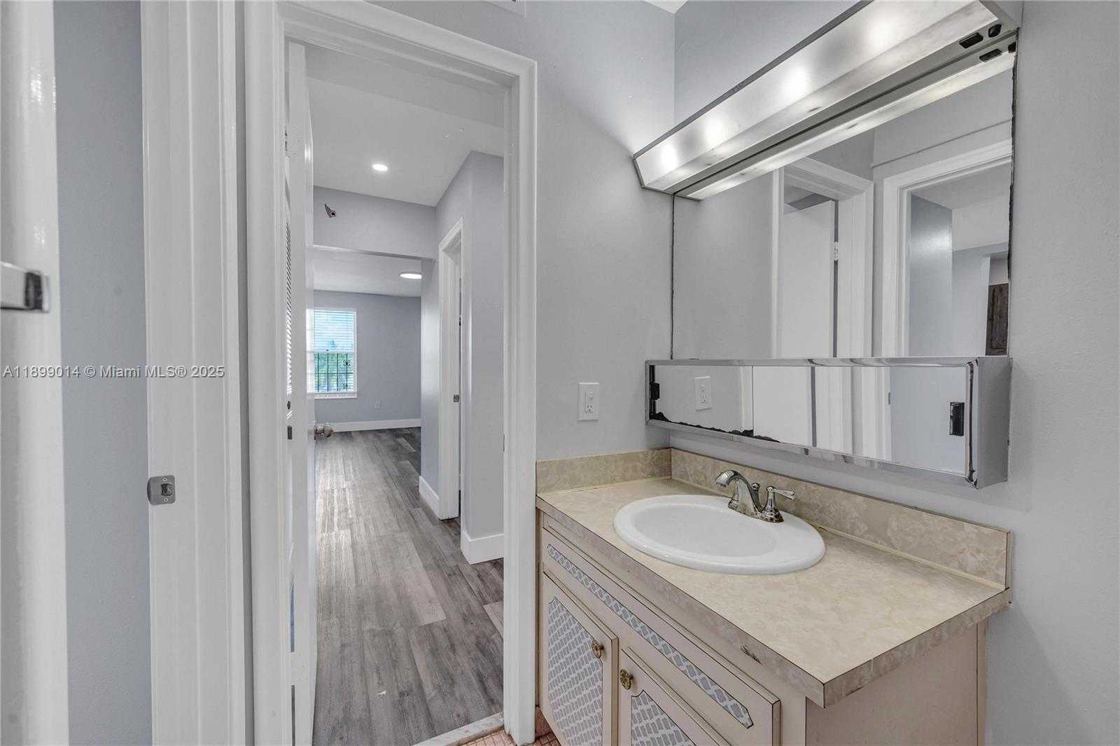 Small Image of 16750 NORTH EAST 10TH AVE #329, North Miami Beach Number 17