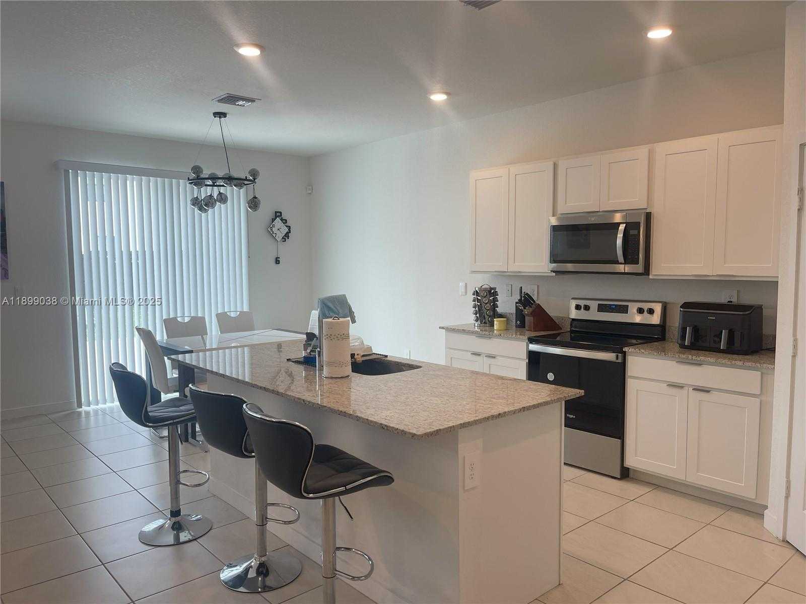Small Image of 12937 SOUTH WEST 265TH TER, Homestead Number 11