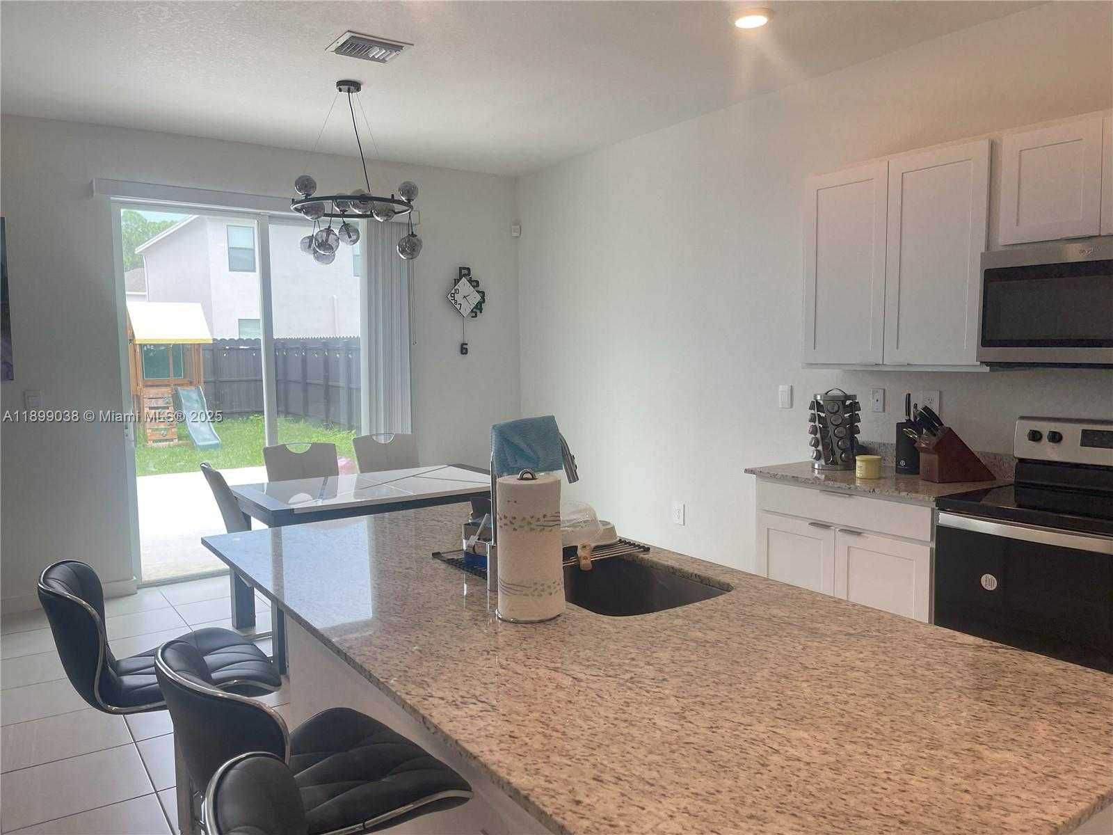 Small Image of 12937 SOUTH WEST 265TH TER, Homestead Number 14