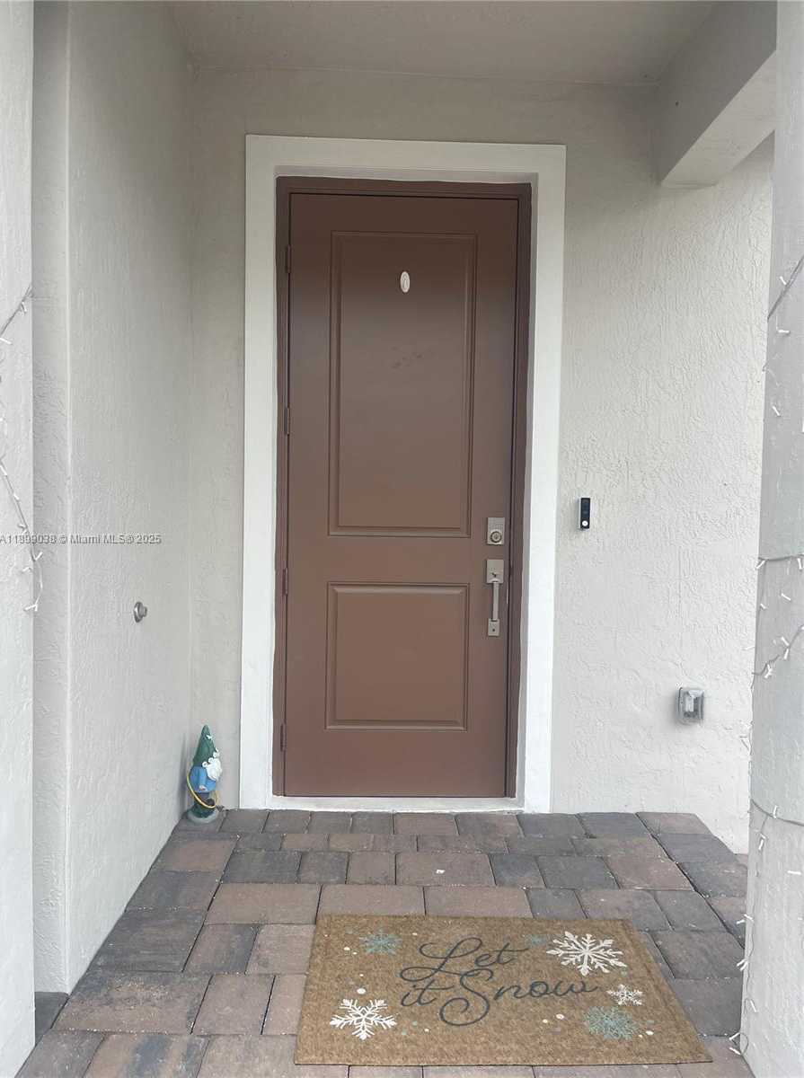 Small Image of 12937 SOUTH WEST 265TH TER, Homestead Number 3