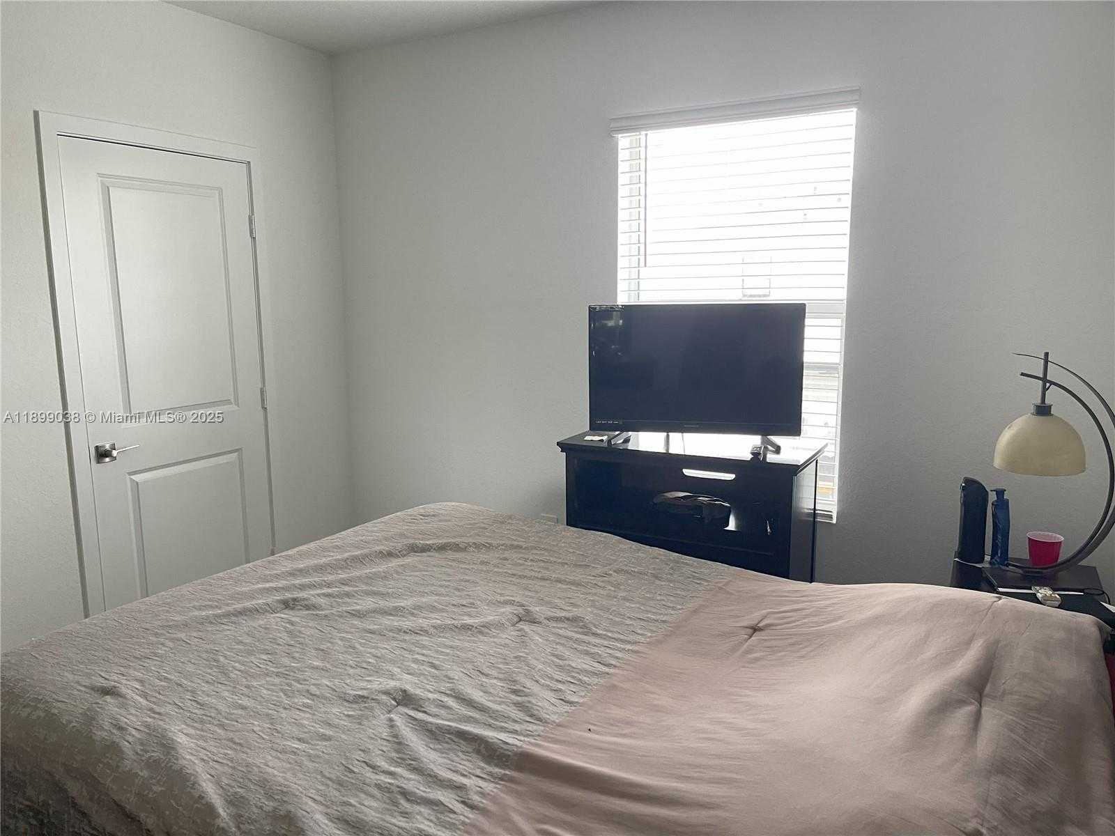 Small Image of 12937 SOUTH WEST 265TH TER, Homestead Number 39