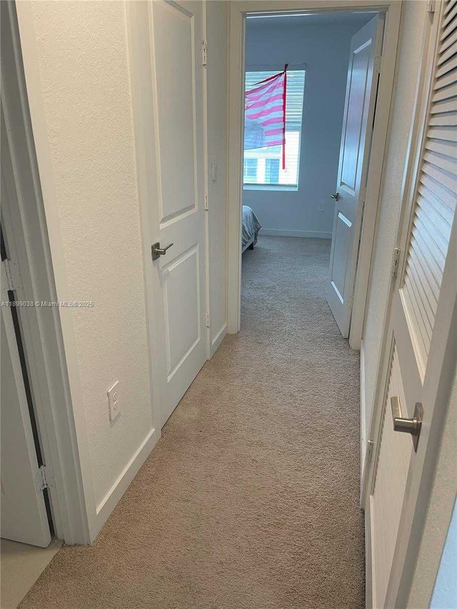 Small Image of 12937 SOUTH WEST 265TH TER, Homestead Number 46
