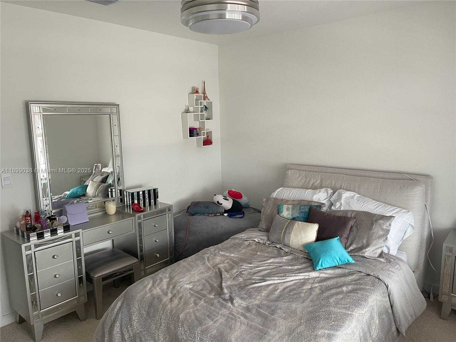 Small Image of 12937 SOUTH WEST 265TH TER, Homestead Number 49