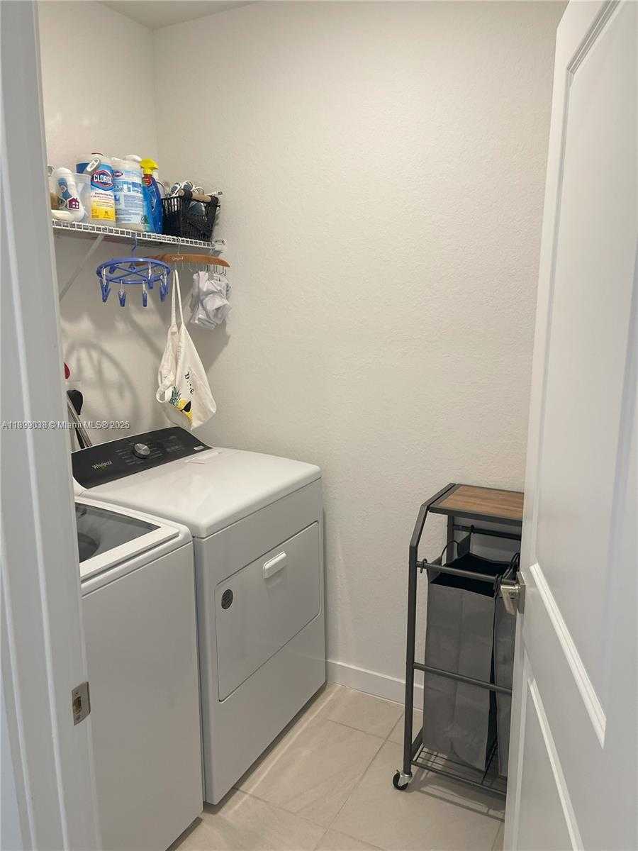 Small Image of 12937 SOUTH WEST 265TH TER, Homestead Number 51