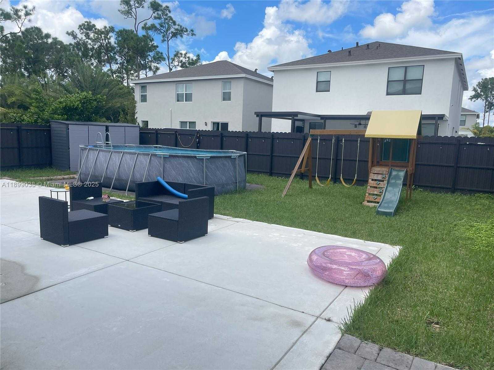 Small Image of 12937 SOUTH WEST 265TH TER, Homestead Number 54