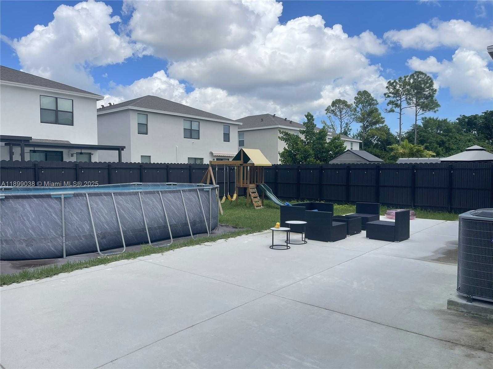 Small Image of 12937 SOUTH WEST 265TH TER, Homestead Number 60