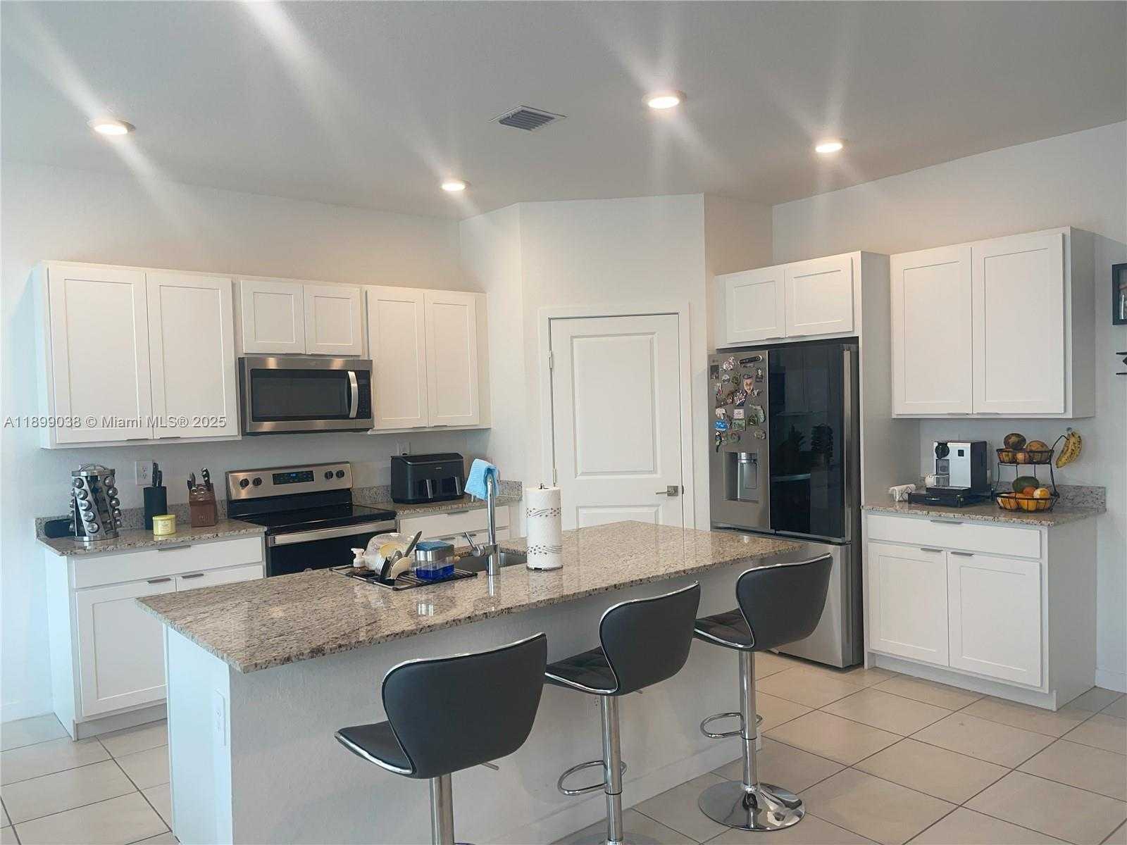 Small Image of 12937 SOUTH WEST 265TH TER, Homestead Number 9