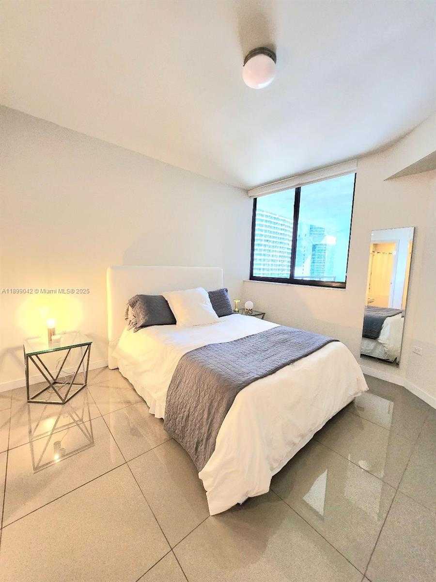 Small Image of 999 SOUTH WEST 1ST AVE #2201, Miami Number 14