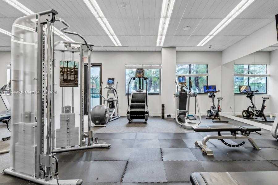 Small Image of 999 SOUTH WEST 1ST AVE #2201, Miami Number 25