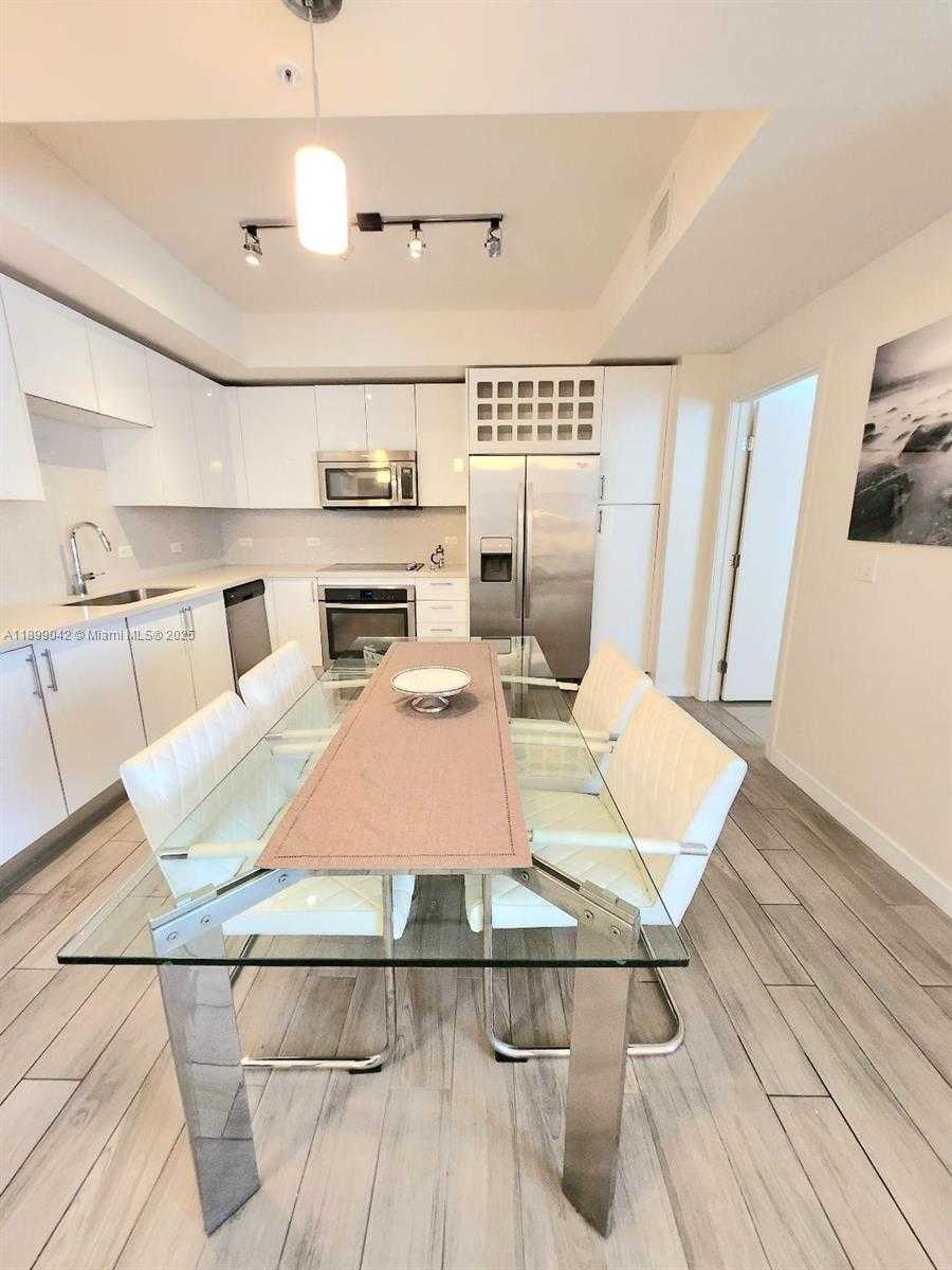 Small Image of 999 SOUTH WEST 1ST AVE #2201, Miami Number 4