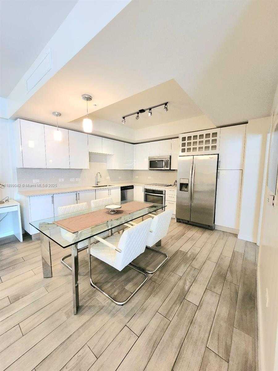 Small Image of 999 SOUTH WEST 1ST AVE #2201, Miami Number 5