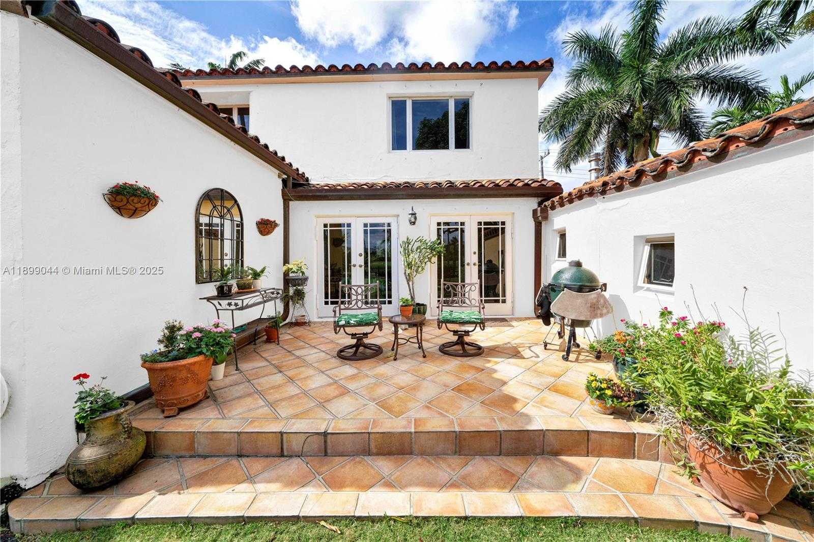 Small Image of 5801 ALTON RD, Miami Beach Number 21