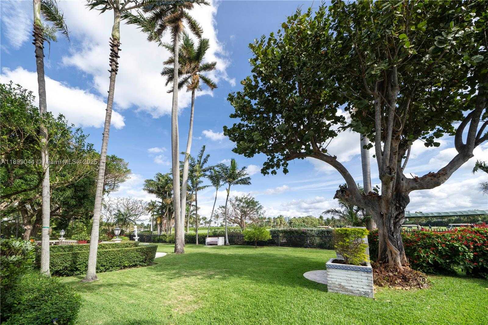 Small Image of 5801 ALTON RD, Miami Beach Number 27