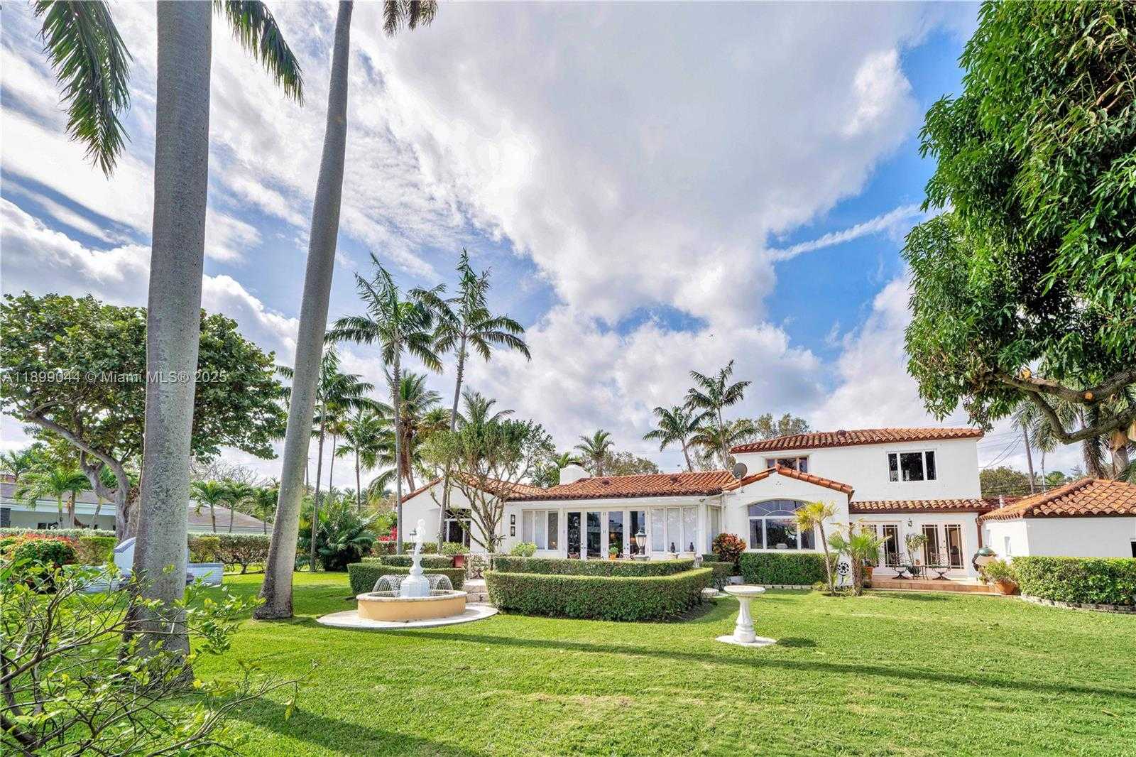 Small Image of 5801 ALTON RD, Miami Beach Number 30