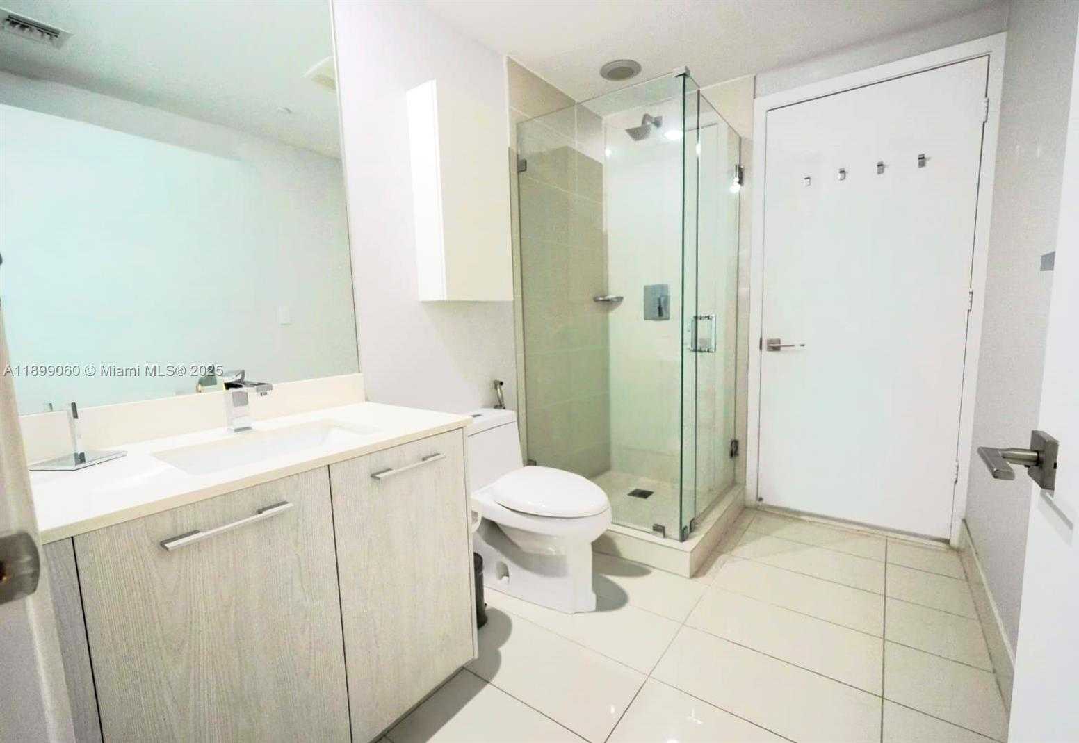 Imagen de Pequeño Objeto