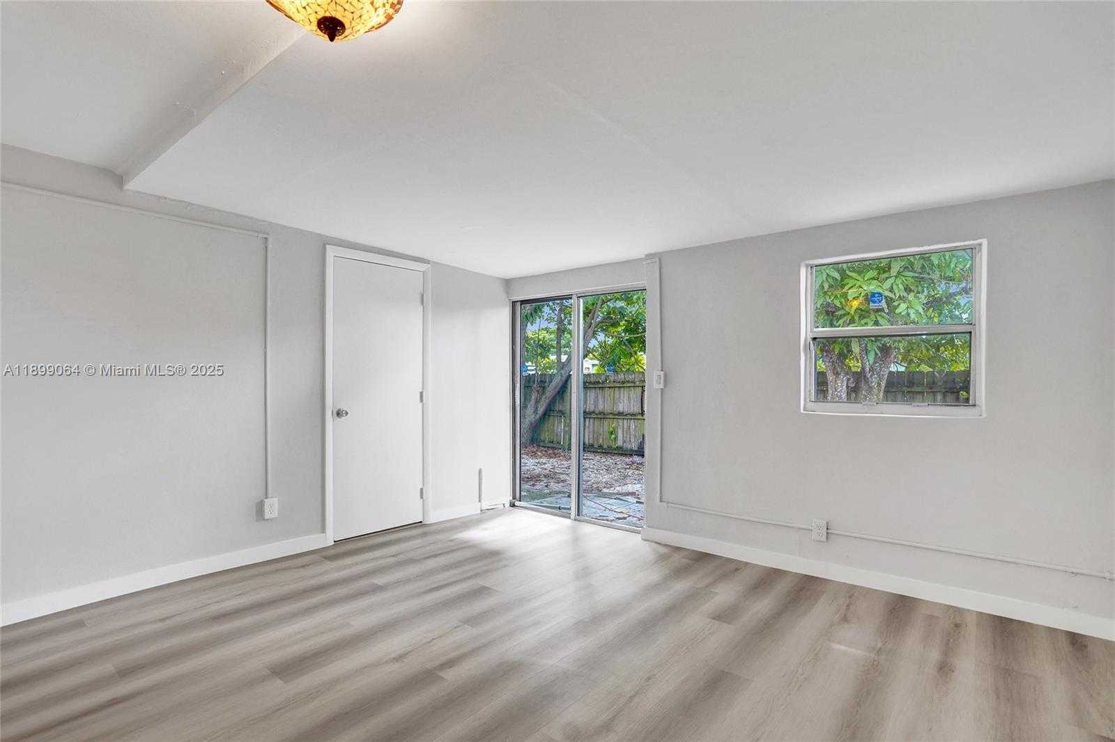 Small Image of 6860 SOUTH WEST 18TH CT, North Lauderdale Number 11