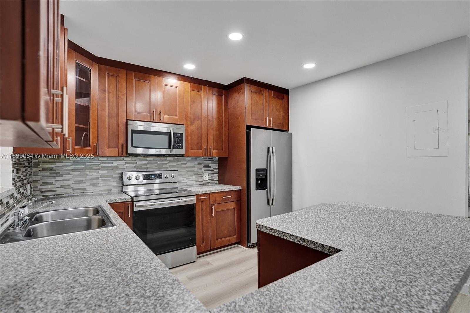 Small Image of 6860 SOUTH WEST 18TH CT, North Lauderdale Number 18