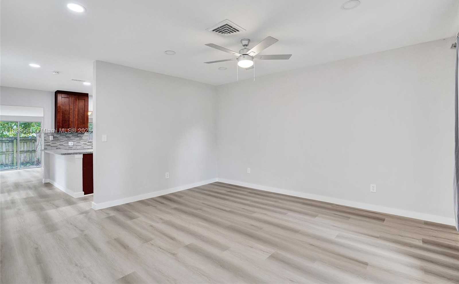 Small Image of 6860 SOUTH WEST 18TH CT, North Lauderdale Number 24