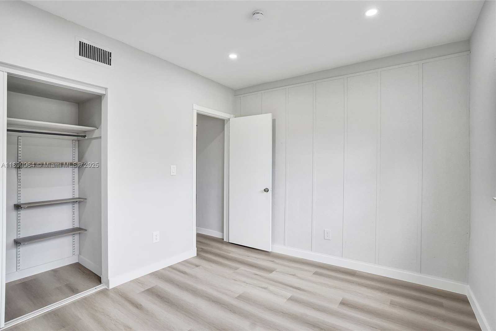 Small Image of 6860 SOUTH WEST 18TH CT, North Lauderdale Number 31