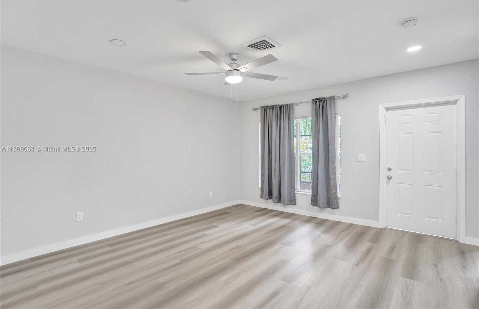 Small Image of 6860 SOUTH WEST 18TH CT, North Lauderdale Number 34