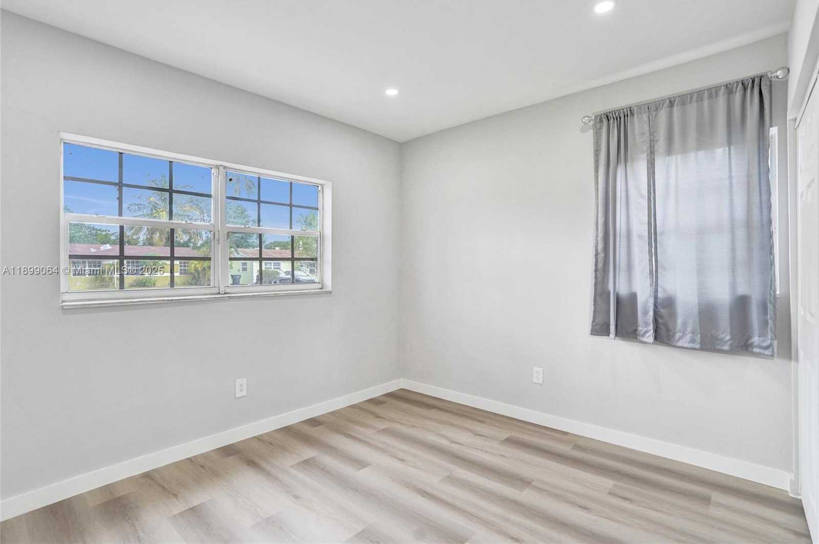 Small Image of 6860 SOUTH WEST 18TH CT, North Lauderdale Number 40