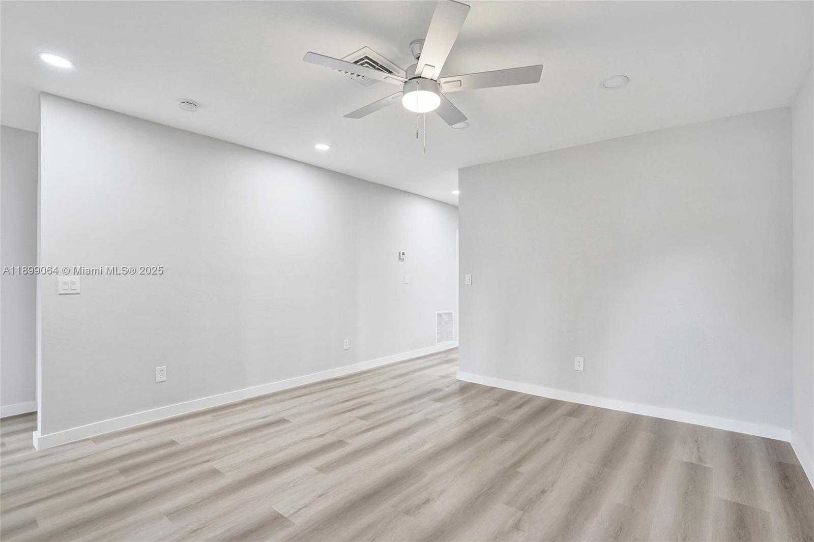 Small Image of 6860 SOUTH WEST 18TH CT, North Lauderdale Number 44