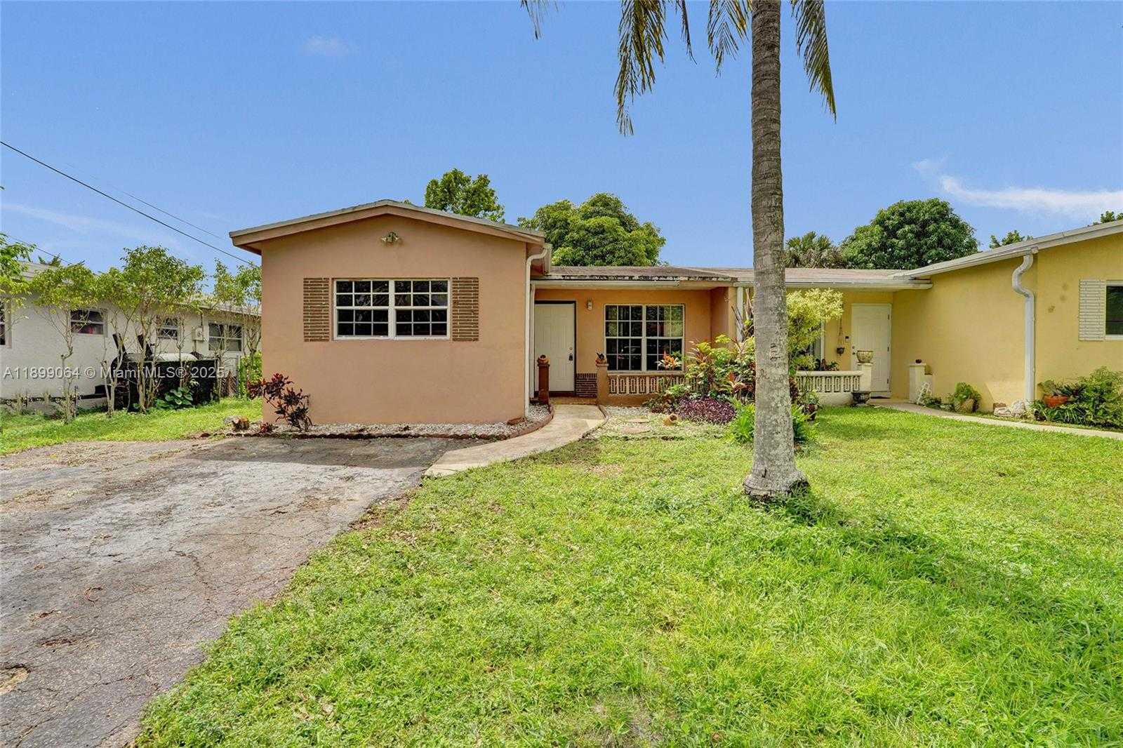 Small Image of 6860 SOUTH WEST 18TH CT, North Lauderdale Number 5