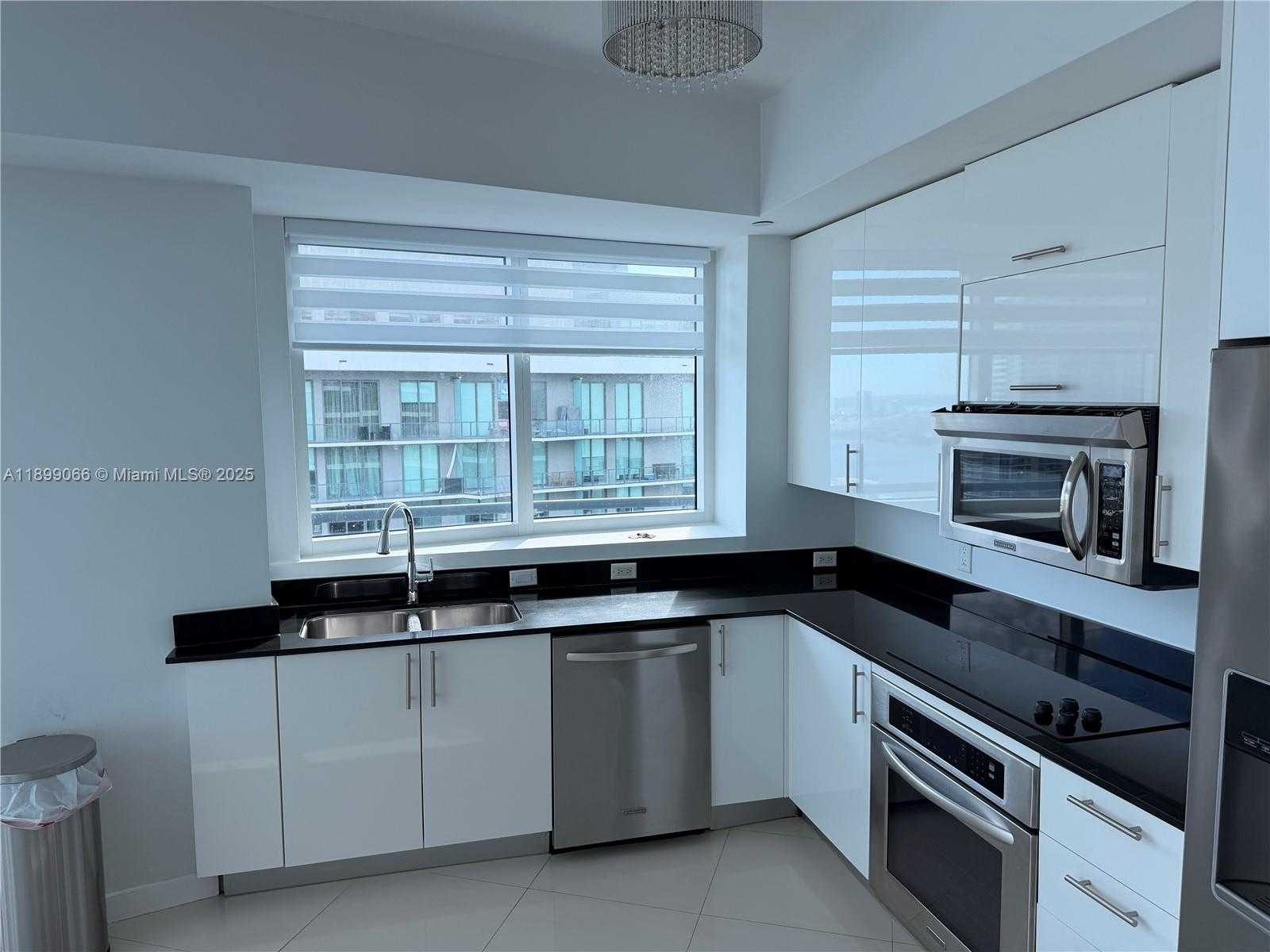 Small Image of 60 SOUTH WEST 13TH ST #5216, Miami Number 5