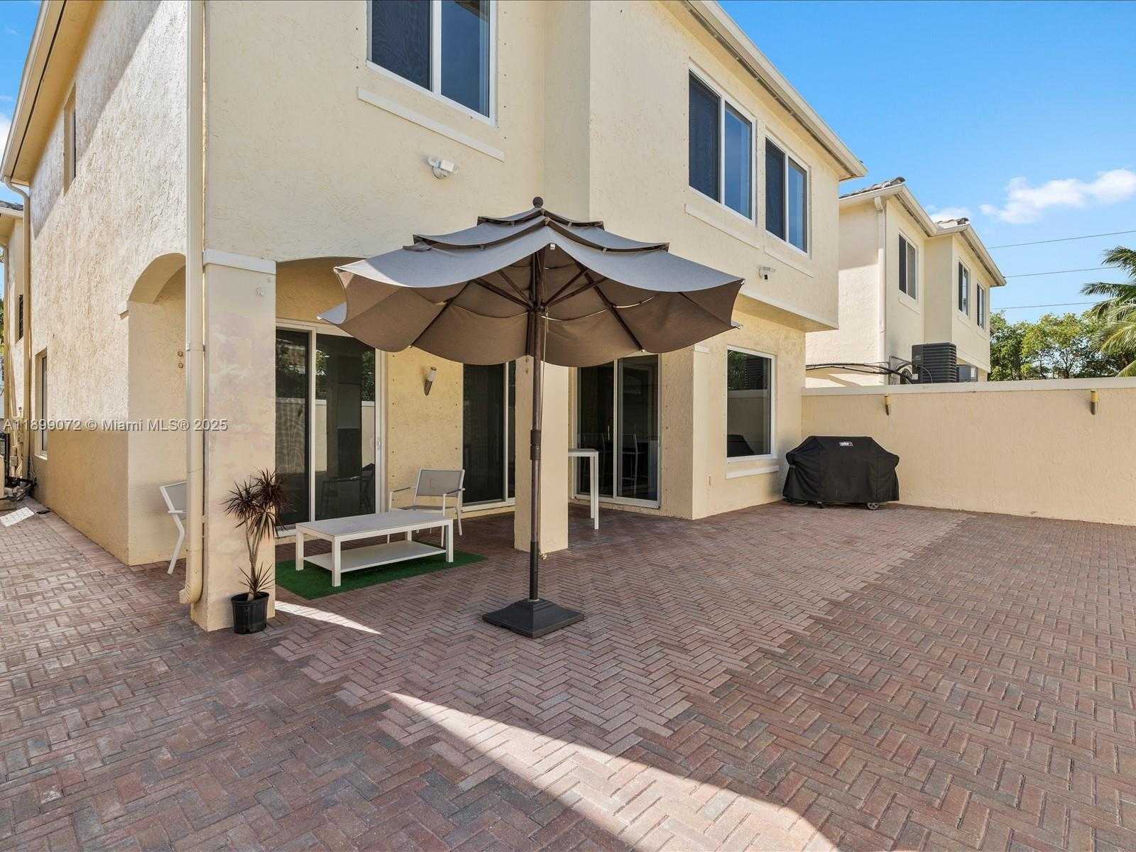 Small Image of 21227 NORTH EAST 31ST PL #21227, Aventura Number 11