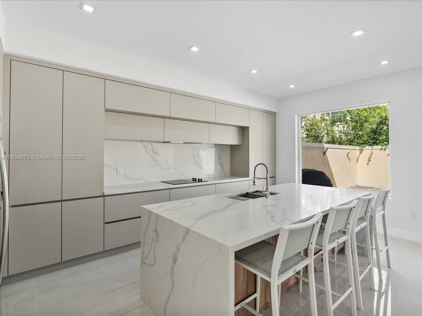 Small Image of 21227 NORTH EAST 31ST PL #21227, Aventura Number 28